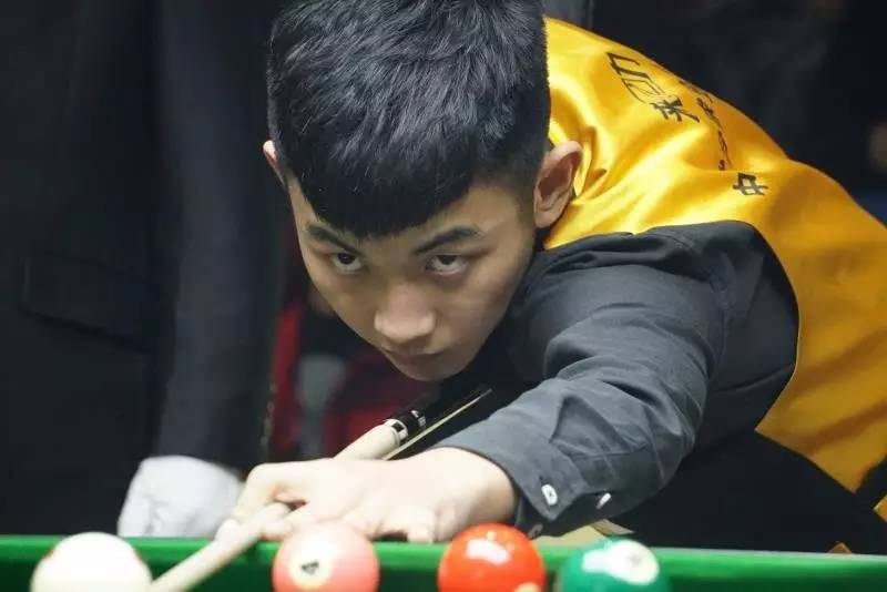 成为全场的 成为全场的