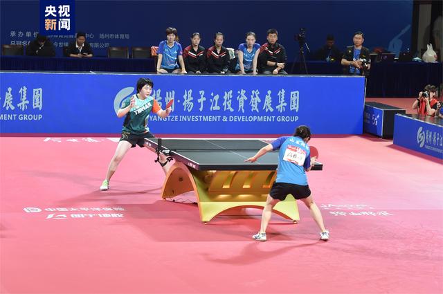 体育成都大运会：李冰洁获女子400米自由泳金牌